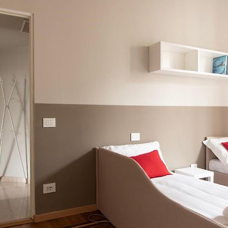 Youhosty - Quadrio 20 Apartment Milan Luaran gambar